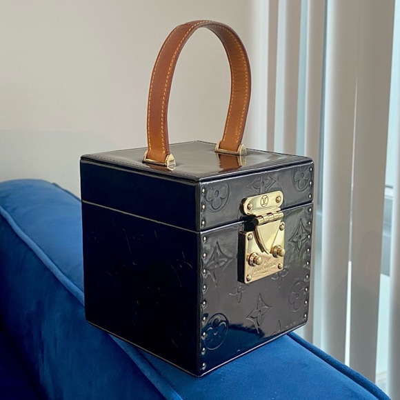 Louis Vuitton Bleecker Box Black - Picture 2 of 10